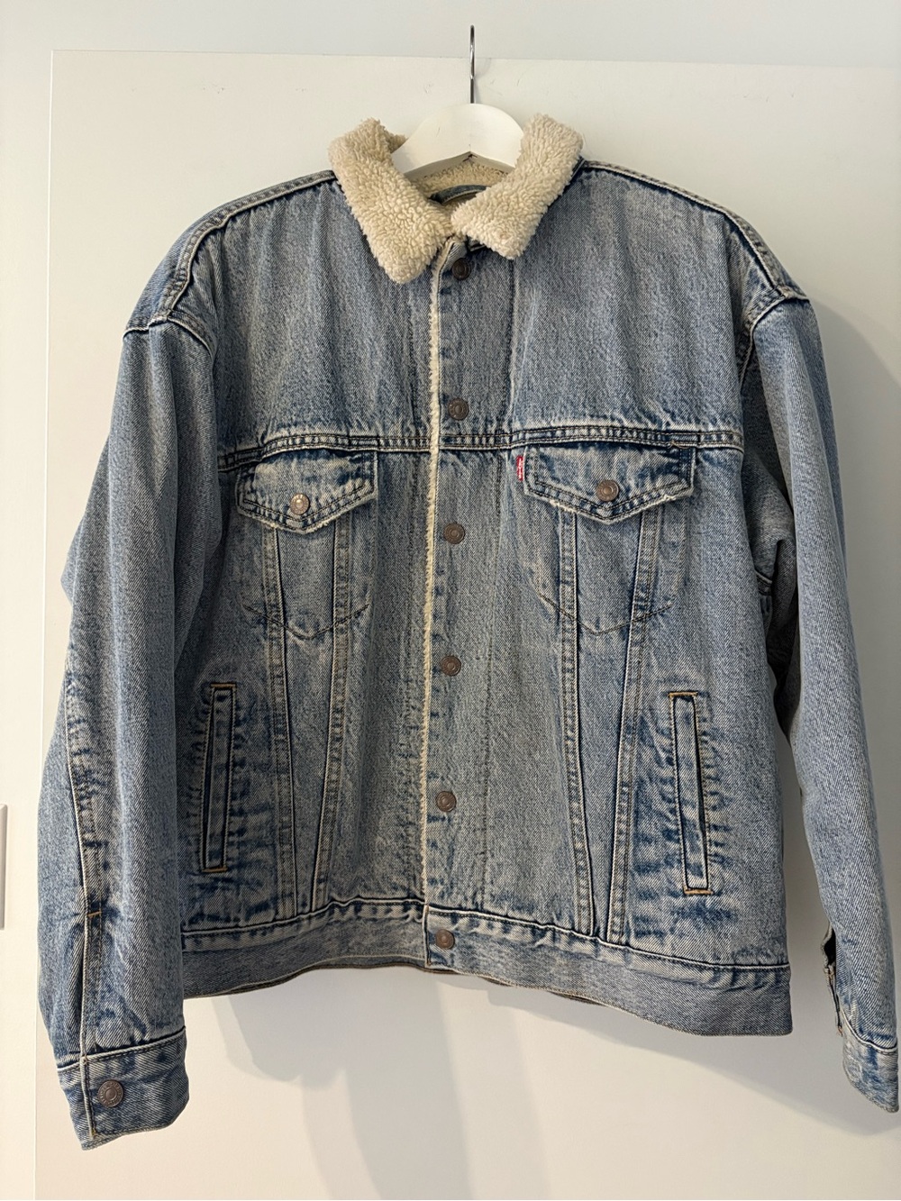 Levi’s 90s Sherpa Trucker Jacket